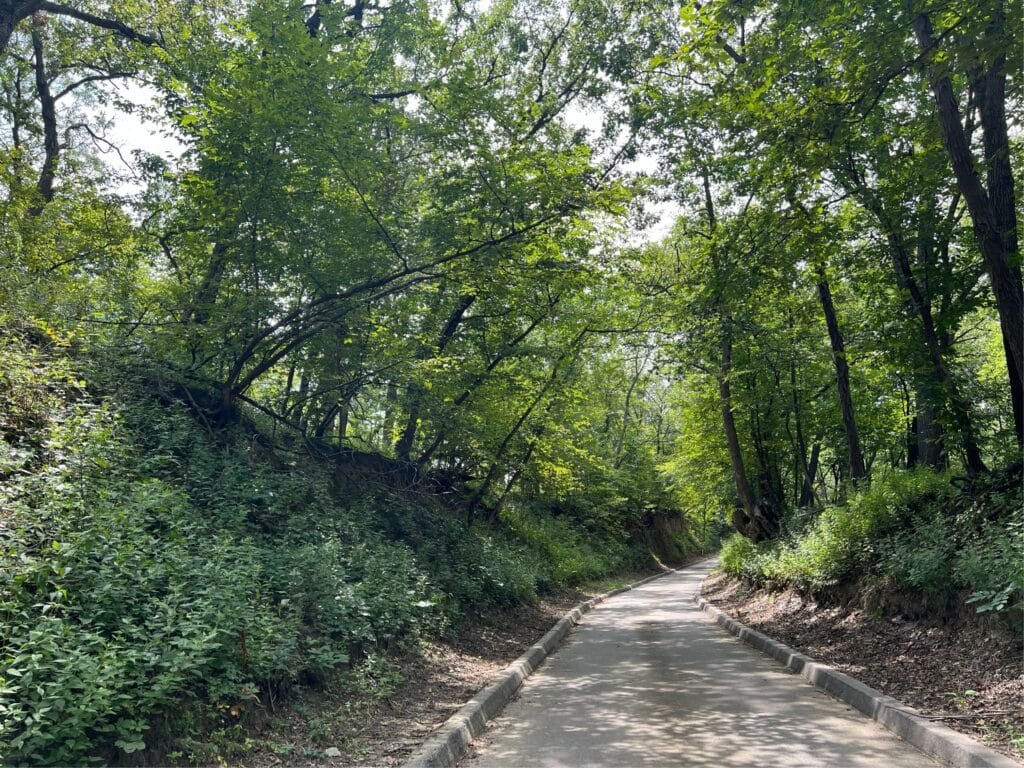 Indian Cave State Park